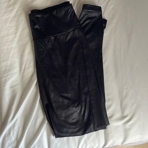Leather leggings